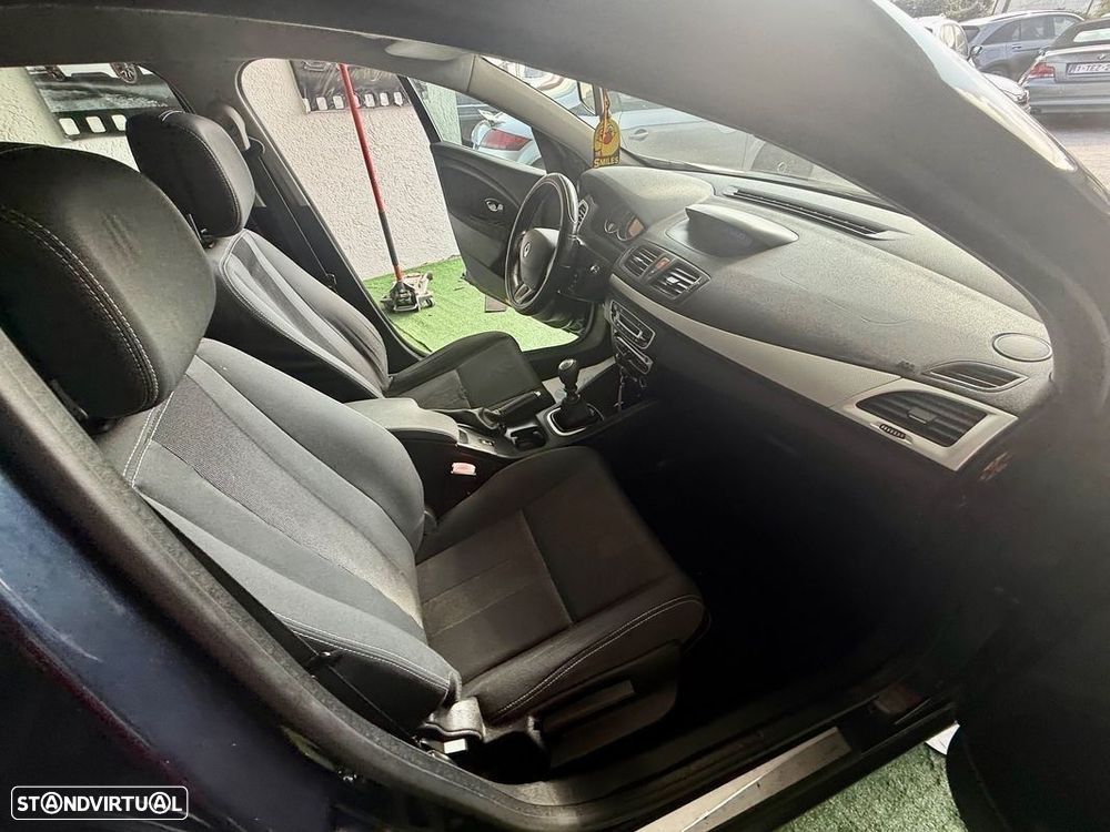 Renault Mégane Sport Tourer 1.5 dCi Dynamique - 14