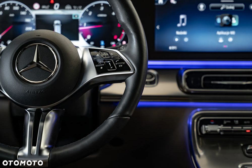 Mercedes-Benz Klasa V 300 d 4-Matic 9G-Tronic Exclusive (ekstra dł) - 29