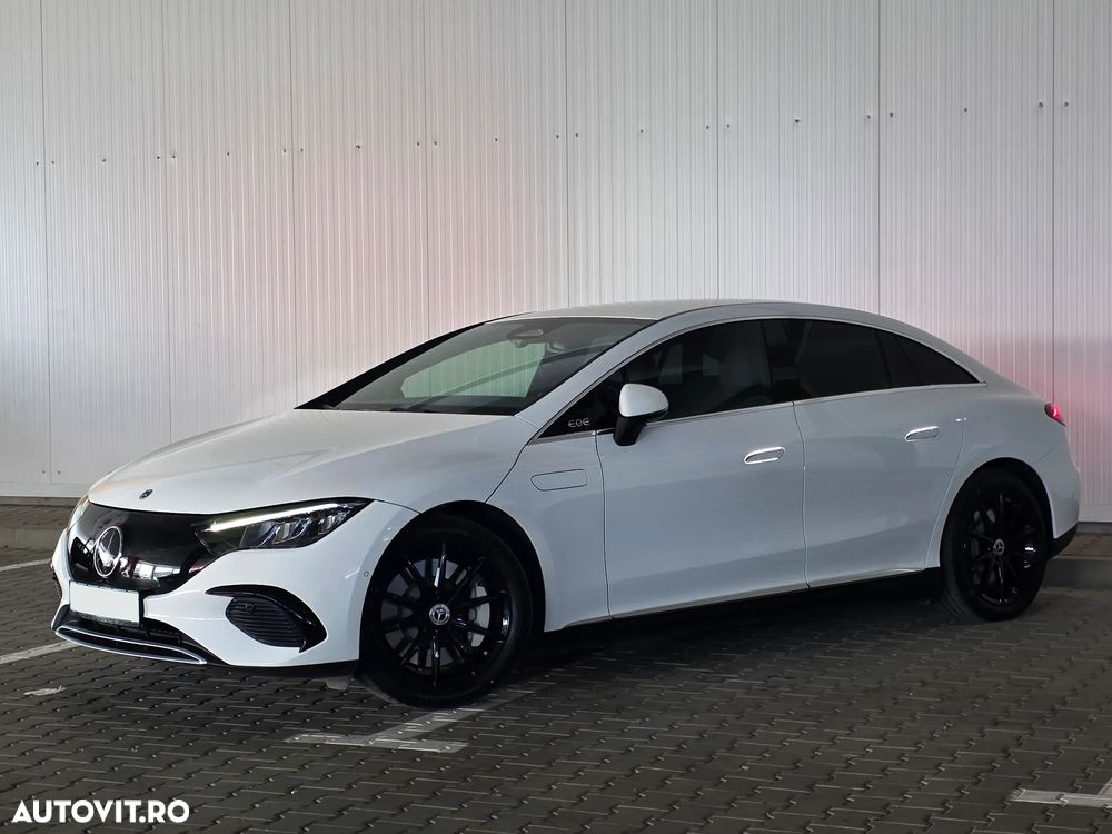 Mercedes-Benz EQE 300 - 3