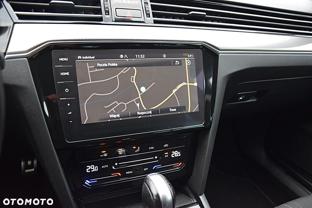 Volkswagen Passat Alltrack 2.0 TDI SCR DSG 4Motion - 23