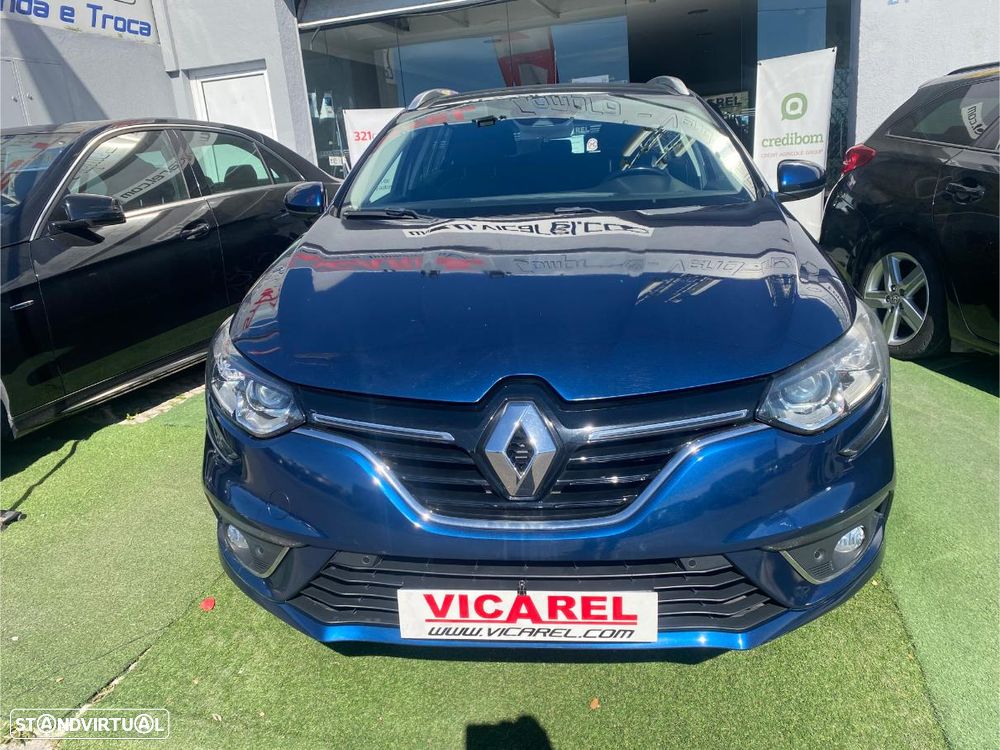 Renault Mégane Sport Tourer - 2