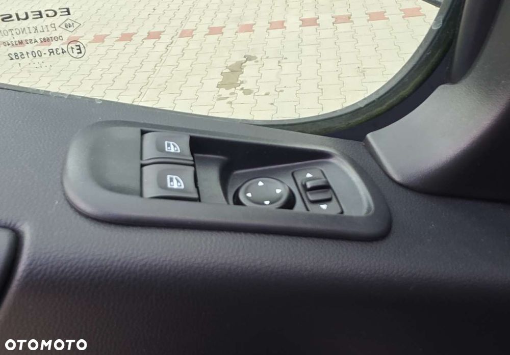Renault Master - 11