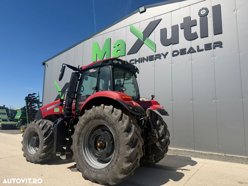 Case IH Magnum 340 Tractor - 8