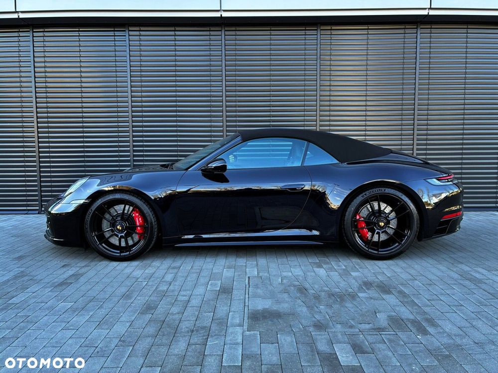 Porsche 911 Carrera Gts 2023 photo 2