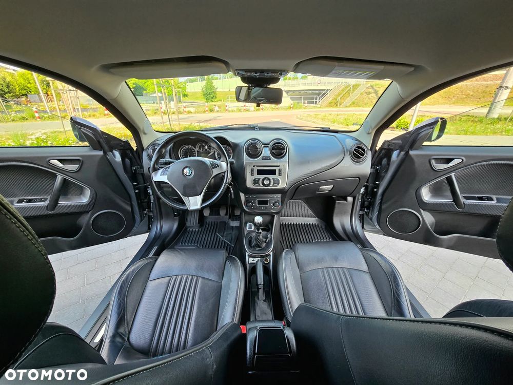 Alfa Romeo Mito 1.4 TB Distinctive - 29
