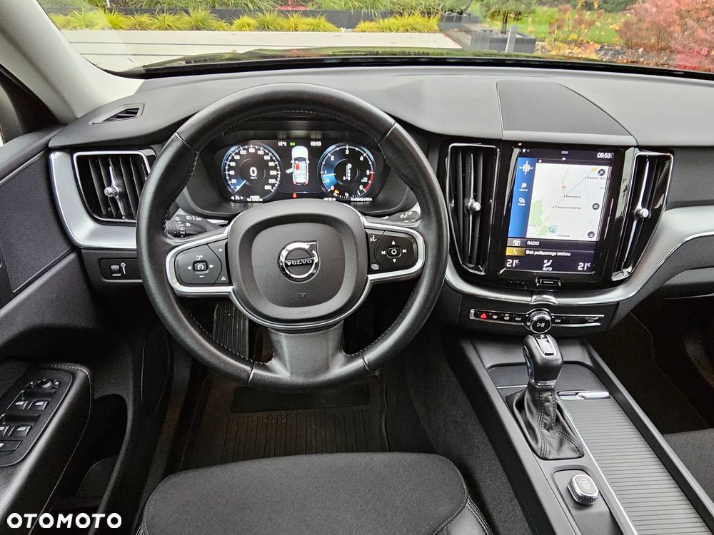 Volvo XC 60 D4 SCR AWD Momentum - 27