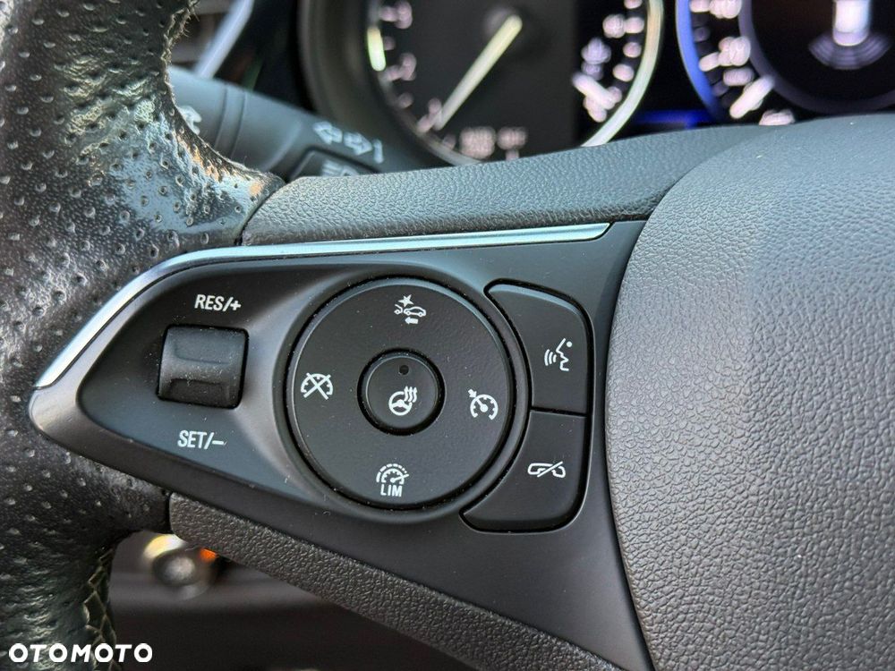 Opel Insignia 2.0 CDTI GS Line + S&S - 25