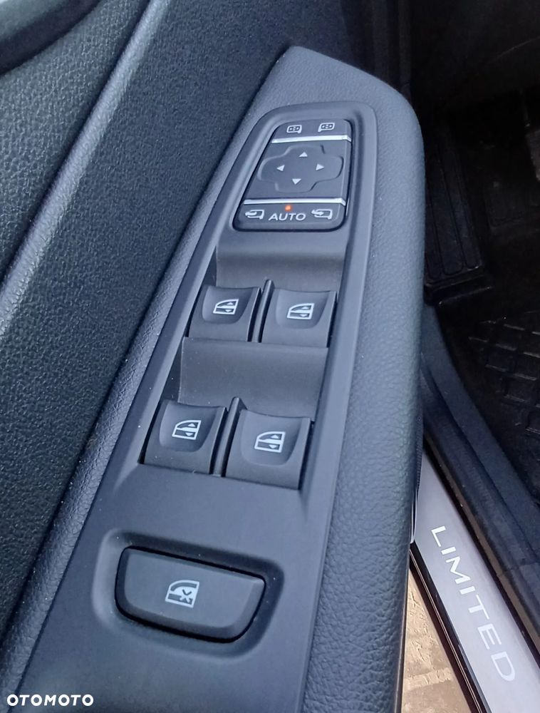 Renault Captur 0.9 Energy TCe Limited - 9