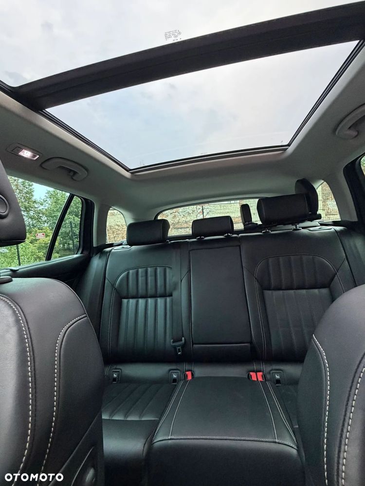 Skoda Superb 2.0 TDI SCR 4x4 L&K DSG - 9