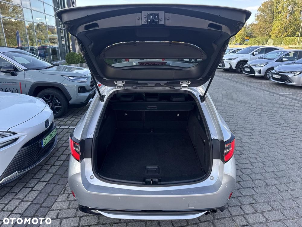 Toyota Corolla 2.0 Hybrid Comfort - 25