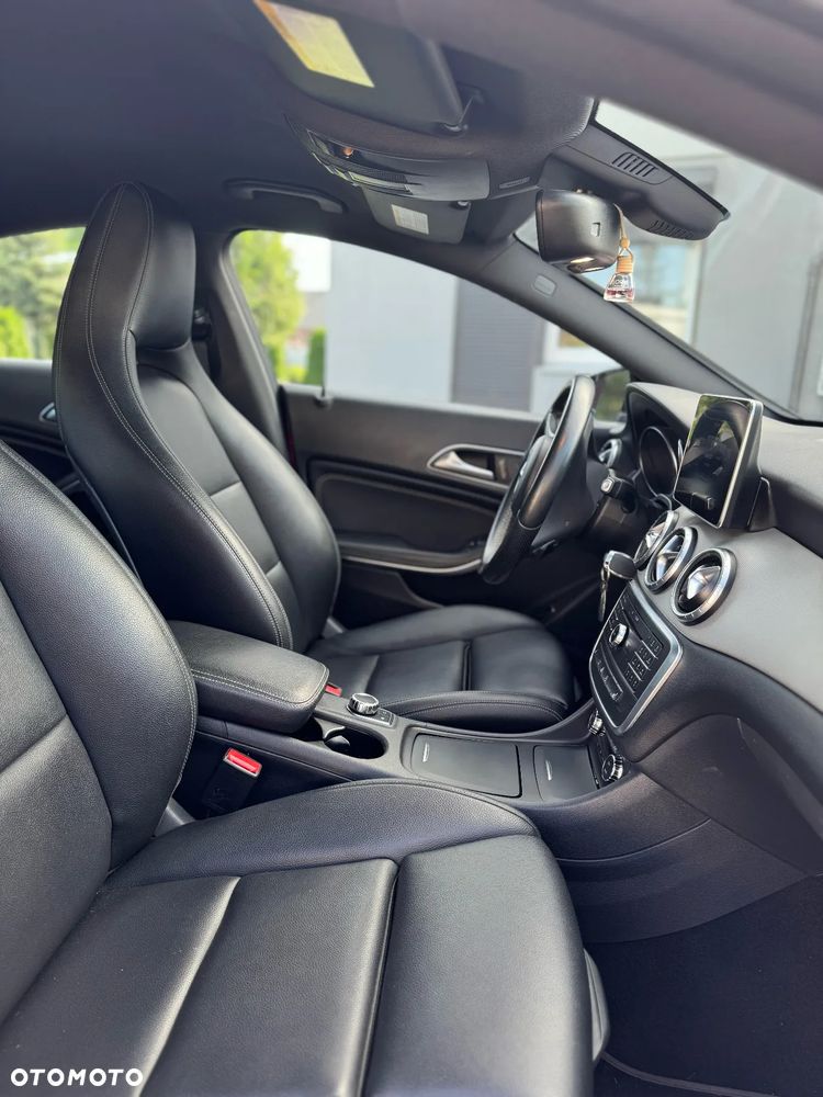 Mercedes-Benz CLA - 6
