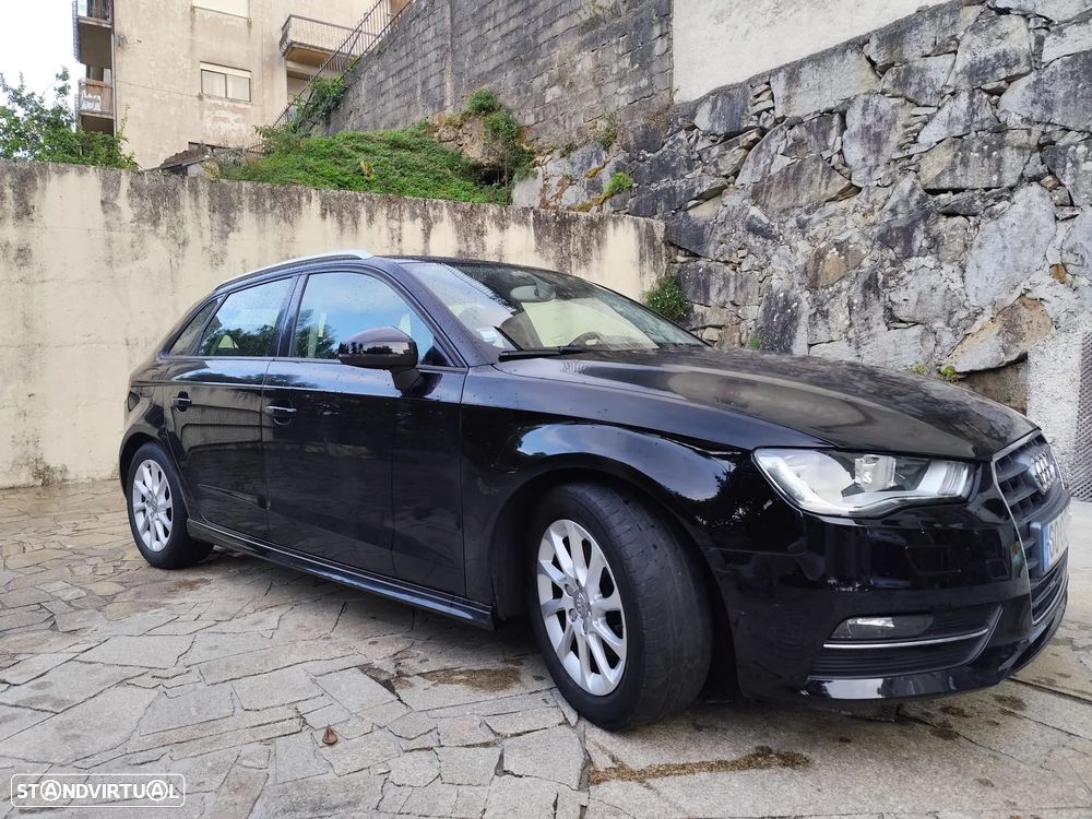 Audi A3 Sportback - 6