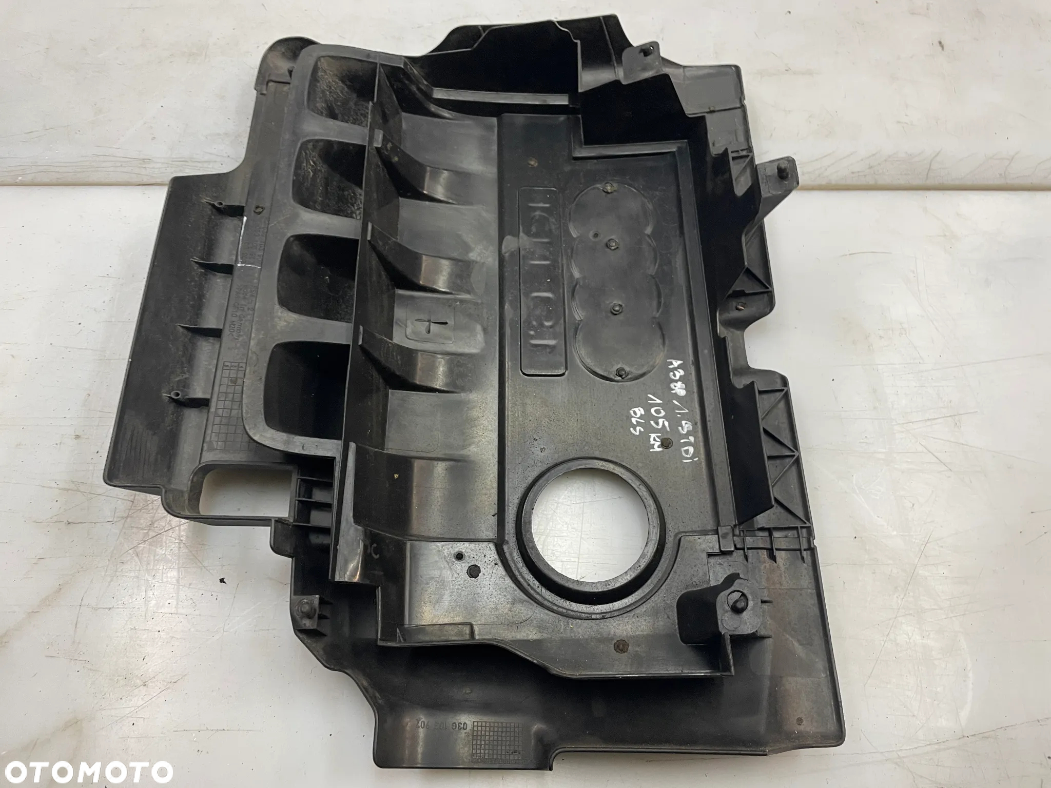 Osłona silnika Audi A3 8P 1.9 TDI 105KM BLS 03G103907 - 4
