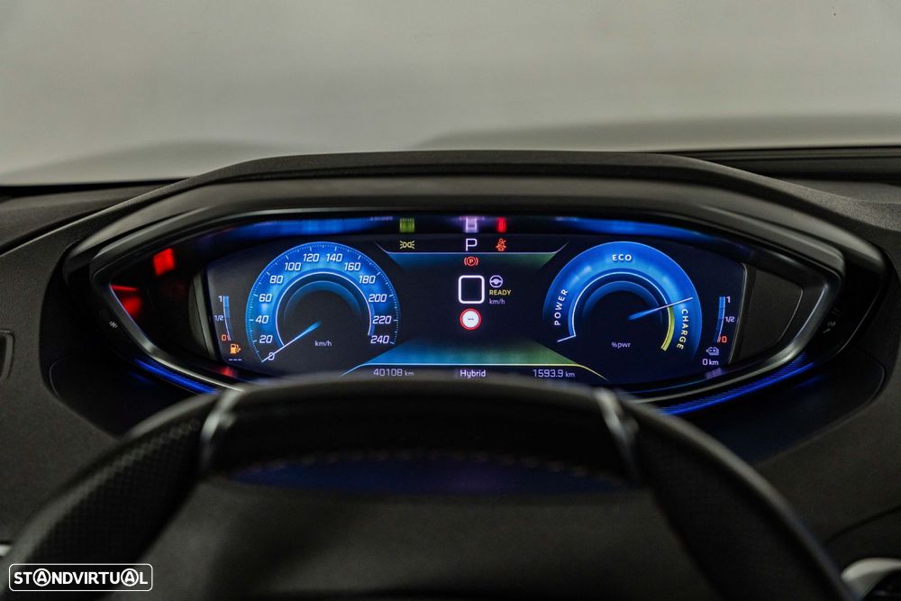Peugeot 3008 1.6 Hybrid4 GT e-EAT8 - 28