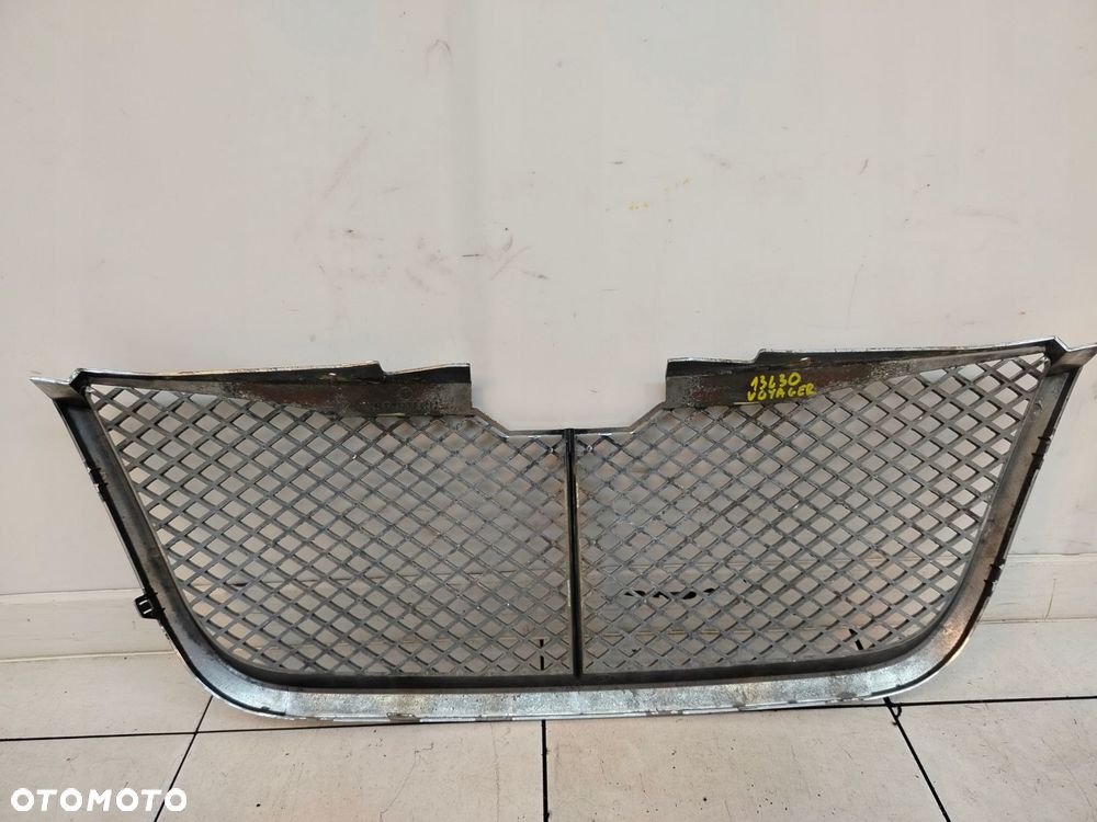 chrysler grand voyager v startech 07r- grill atrapa chłodnicy - 3