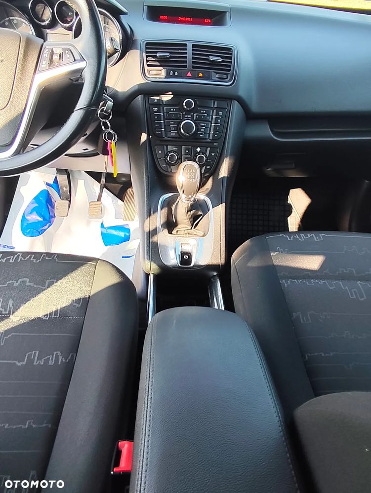 Opel Meriva 1.4 Active - 14