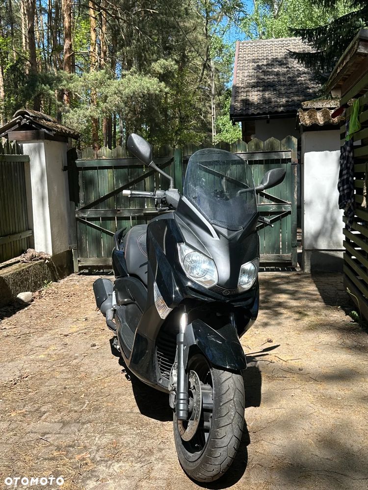 Yamaha X-max - 4