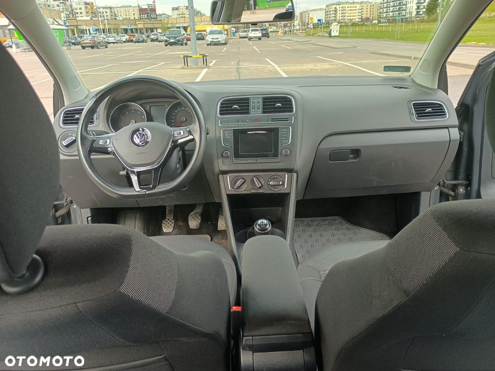 Volkswagen Polo - 8