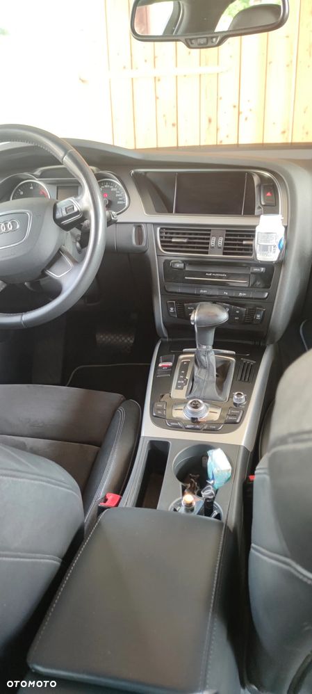 Audi A4 Allroad 3.0 TDI DPF S tronic - 4
