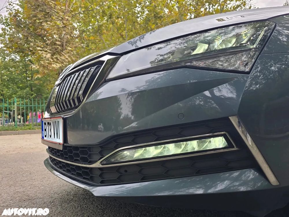Skoda Superb 1.4 TSI DSG Ambition - 17