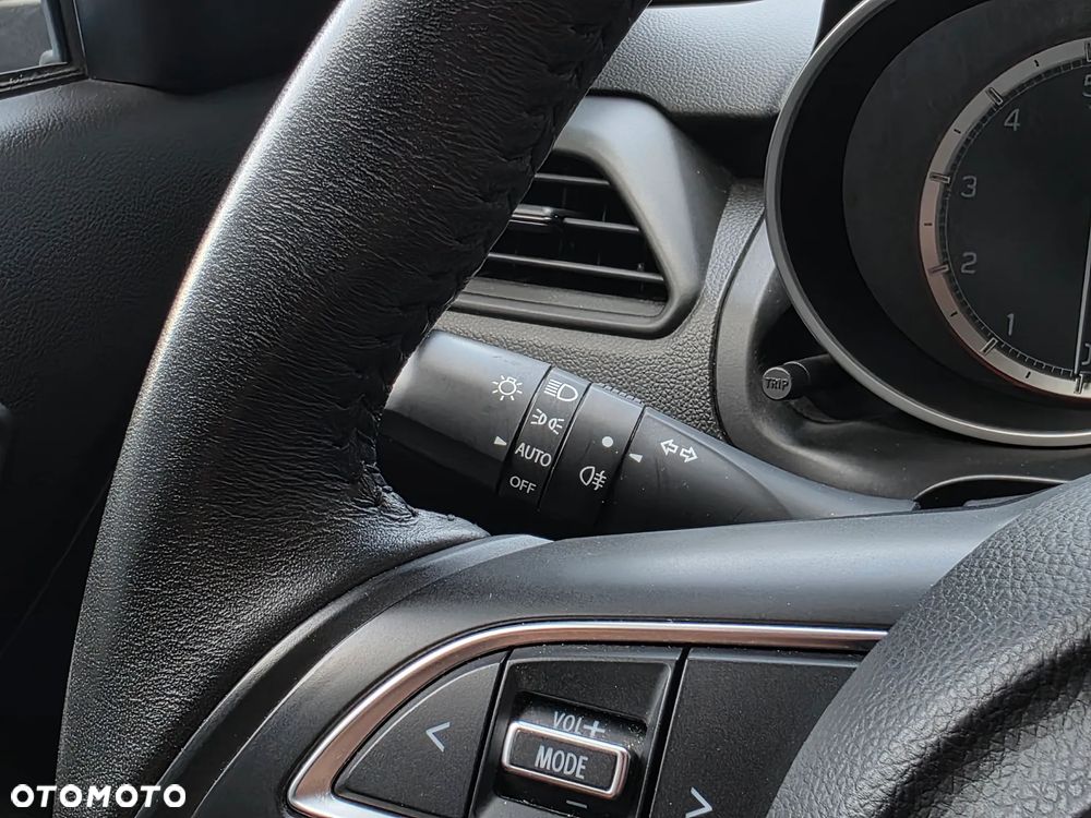 Suzuki Swift 1.2 Dualjet SHVS Premium - 10