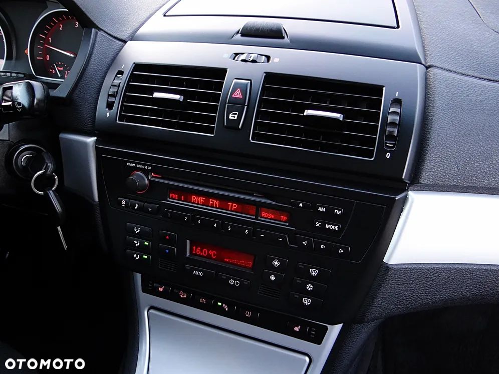 BMW X3 xDrive30d - 29