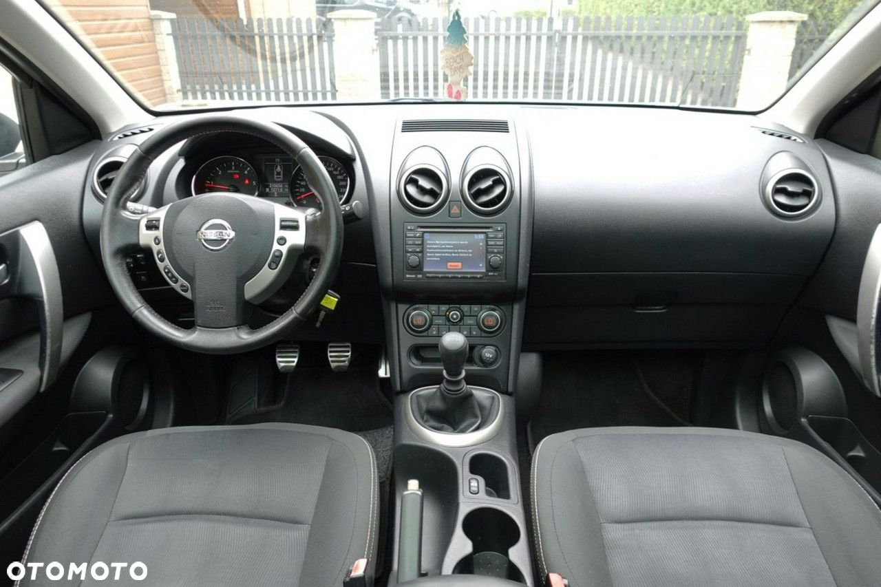 Nissan Qashqai - 14