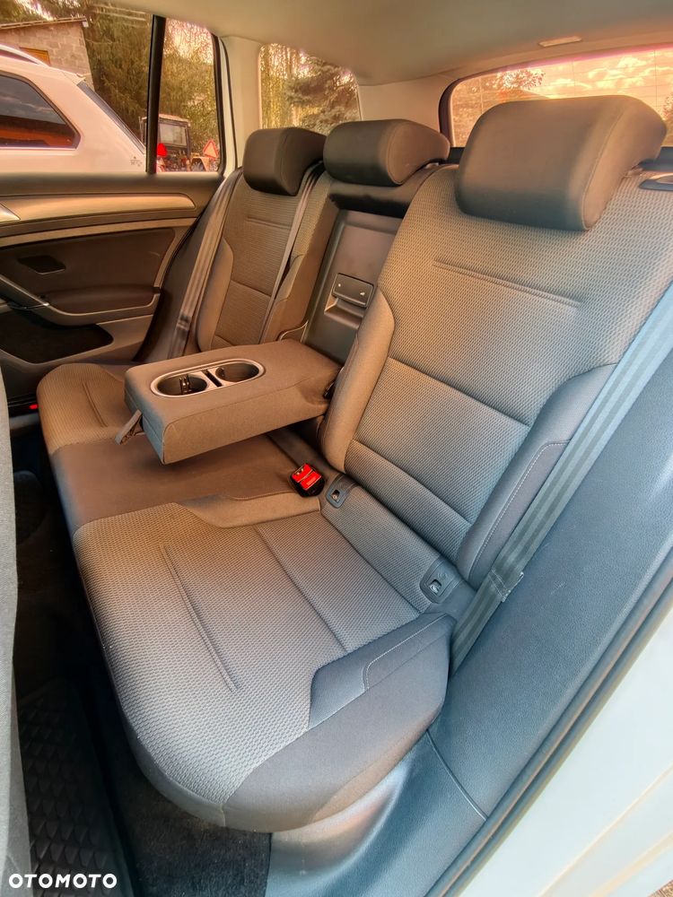 Volkswagen Golf 1.6 TDI BMT Comfortline - 33