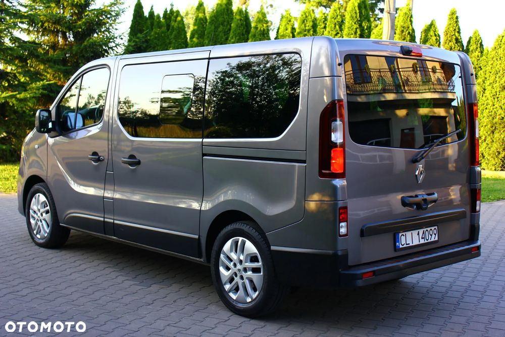 Renault Trafic 2.0 dCi - 15