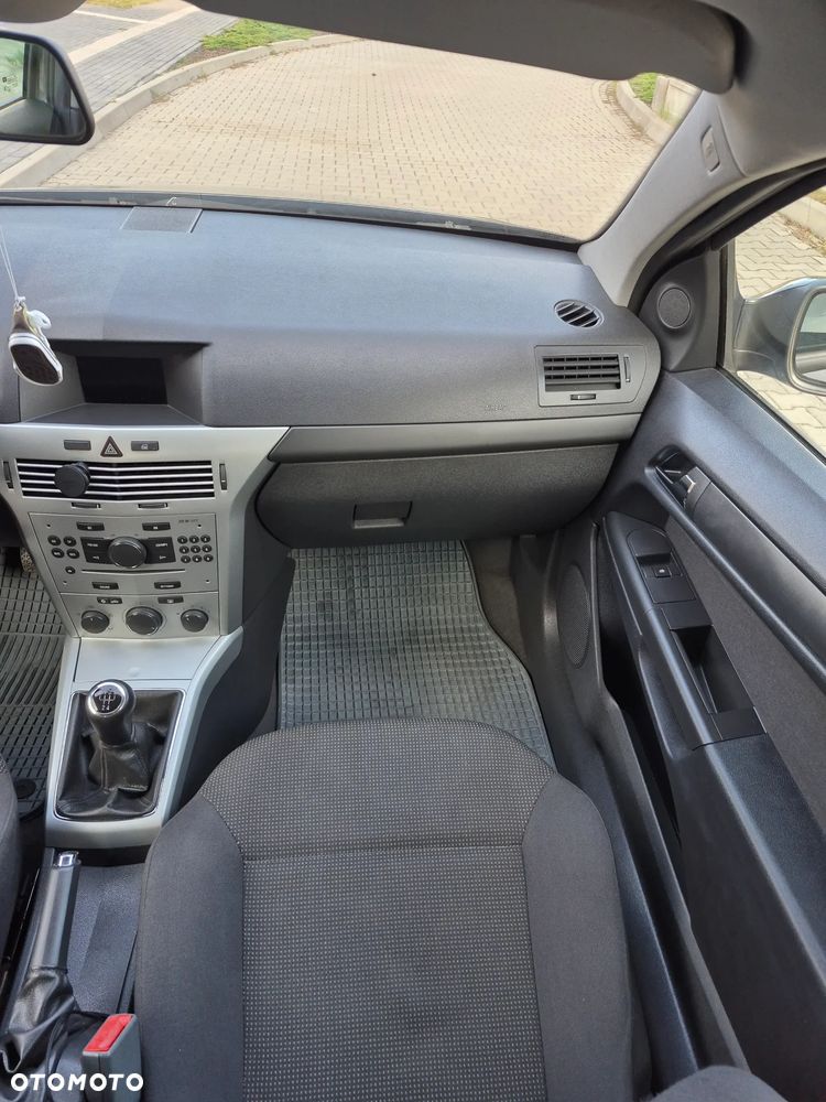 Opel Astra 1.4 111 - 27