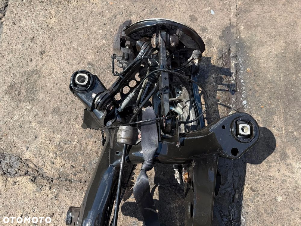 Zawieszenie tylne BMW E90 E91 E92 E93 E87 sanki tył ORYGINAŁ! Italia - 3