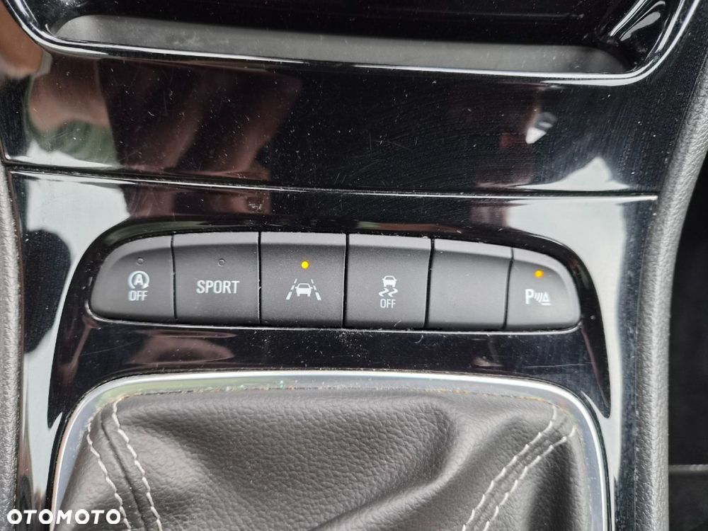 Opel Astra 1.4 Turbo Start/Stop Active - 14