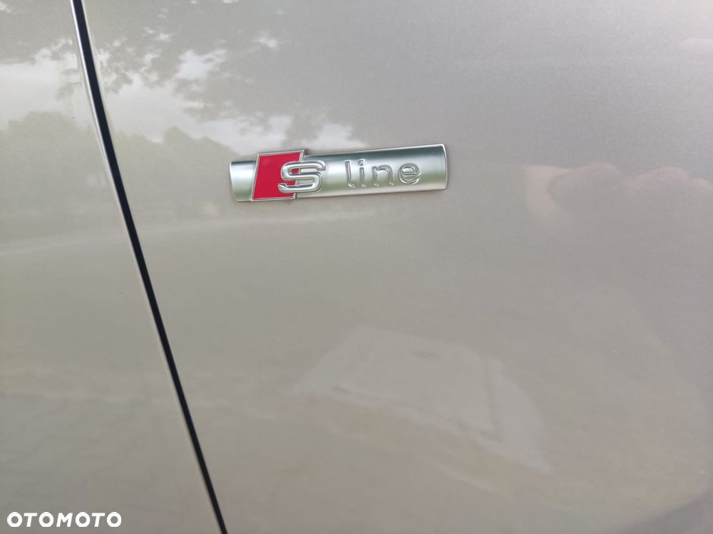 Audi Q3 - 40