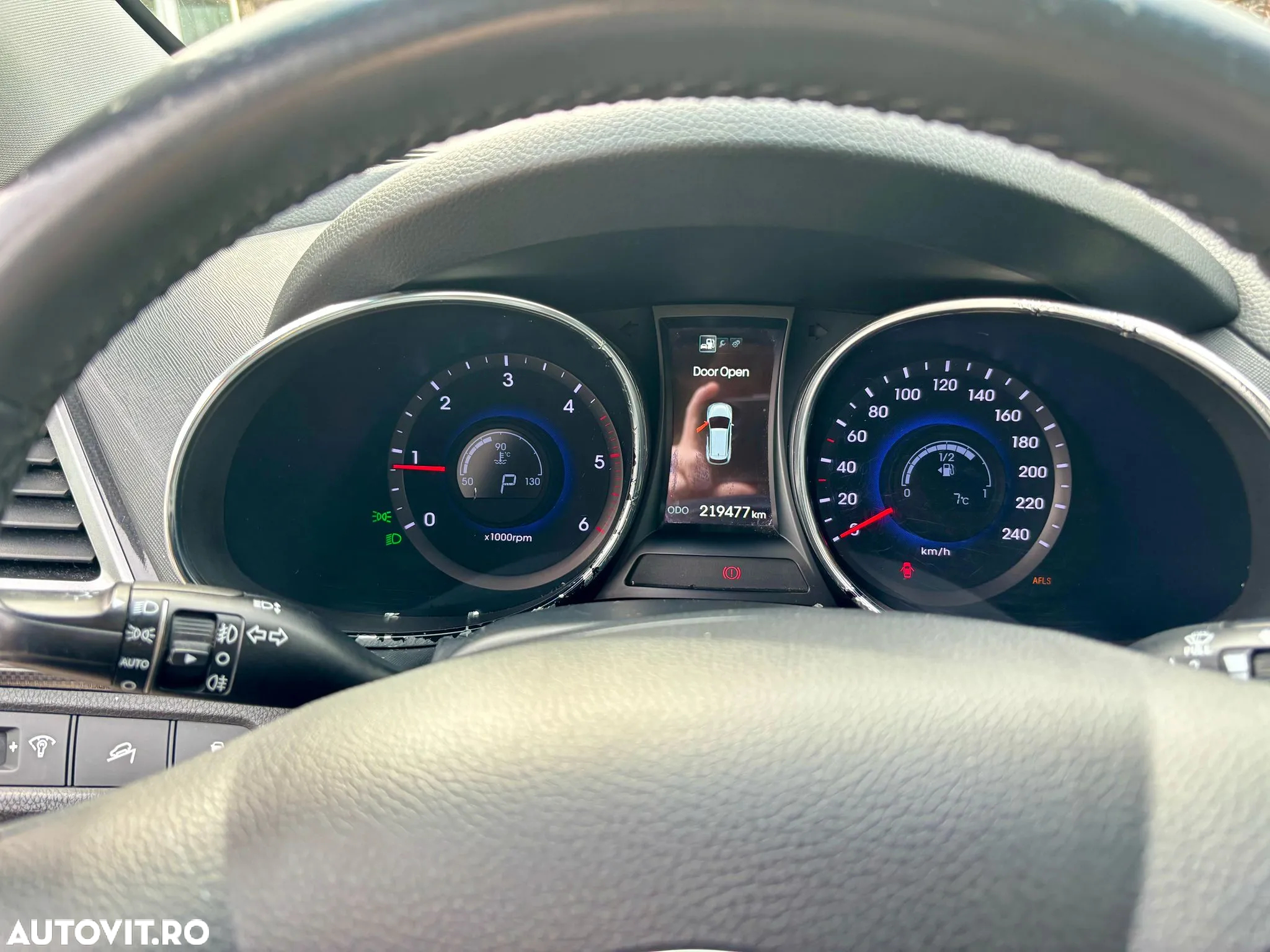 Hyundai Santa Fe - 10