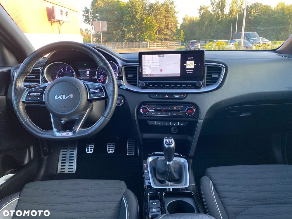 Kia ProCeed 1.5 T-GDI GT Line - 8