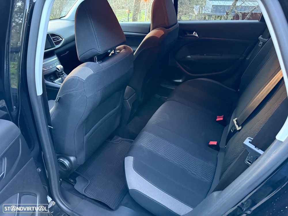 Peugeot 308 SW 1.6 BlueHDi Style - 6