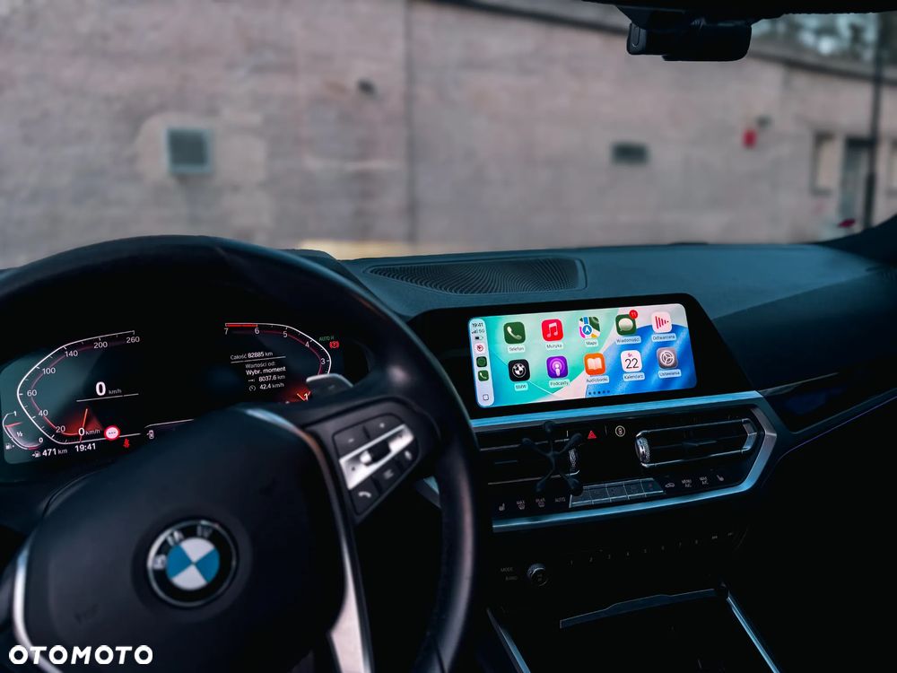 BMW Seria 3 330i Sport Line sport - 14