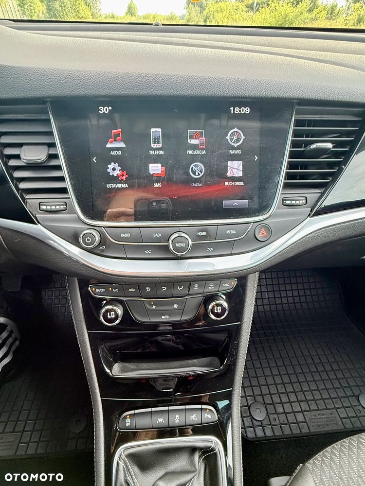 Opel Astra 1.6 T Elite S&S - 31