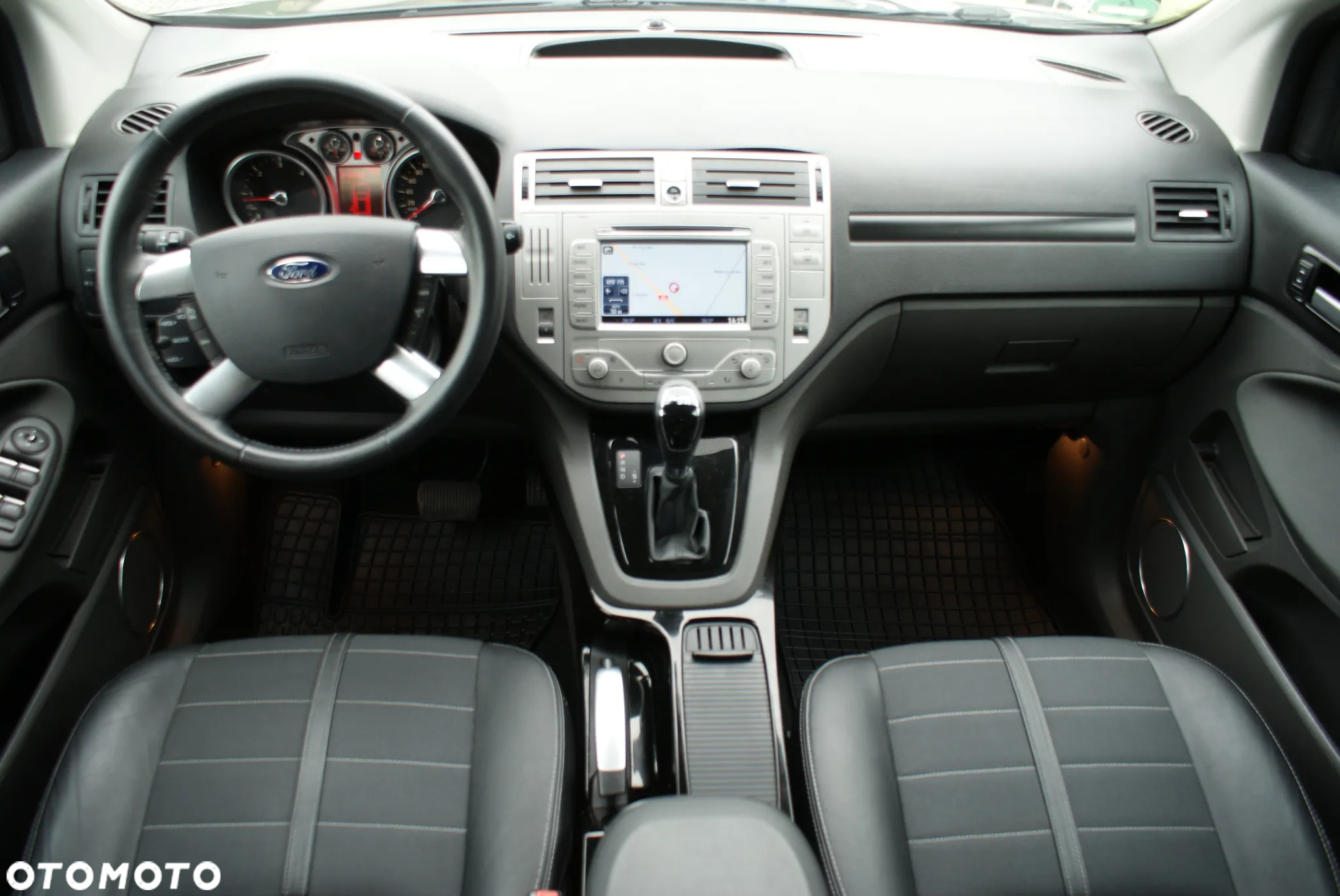 Ford Kuga 2.0 TDCi 4x4 Titanium - 7