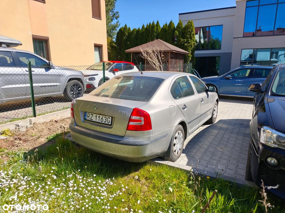 Skoda Octavia 1.6 - 5