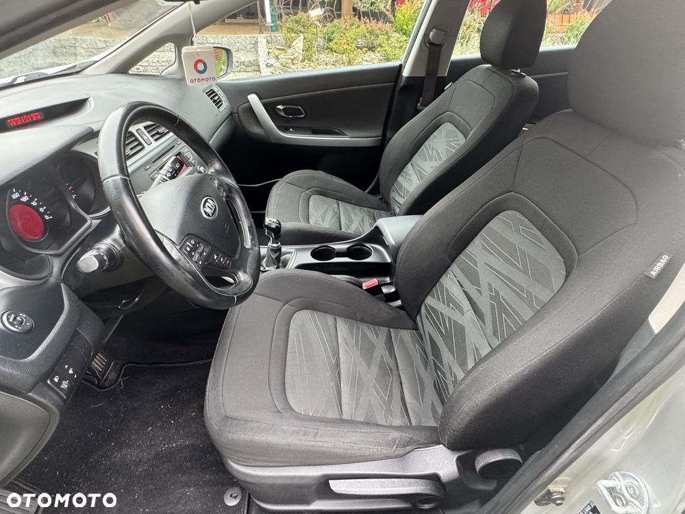 Kia Ceed - 26