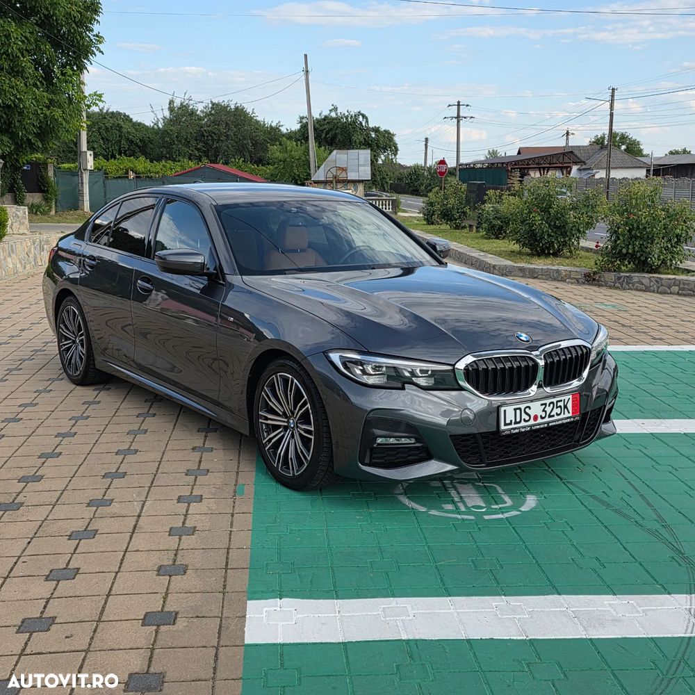 BMW Seria 3 318i Aut. M Sport - 3