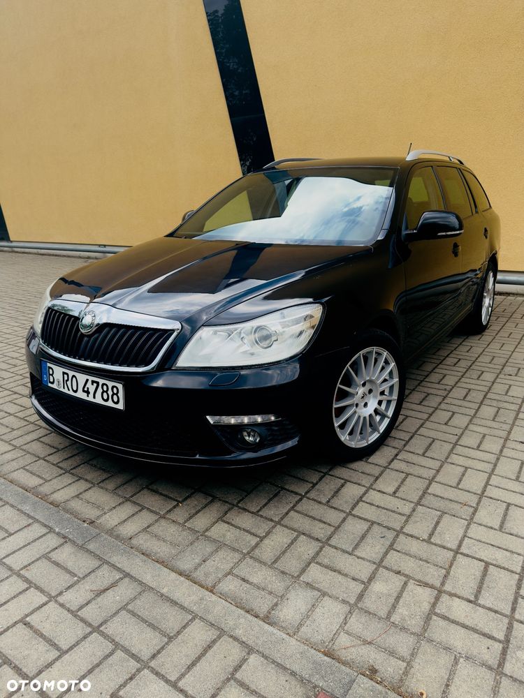 Skoda Octavia 2.0 TDI DPF RS - 3