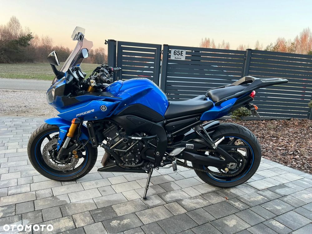 Yamaha FZ8 - 15