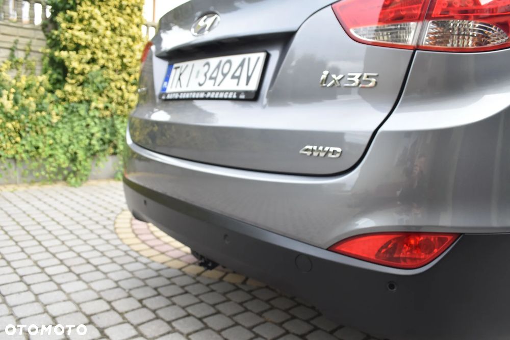 Hyundai ix35 2.0 4WD Style - 18