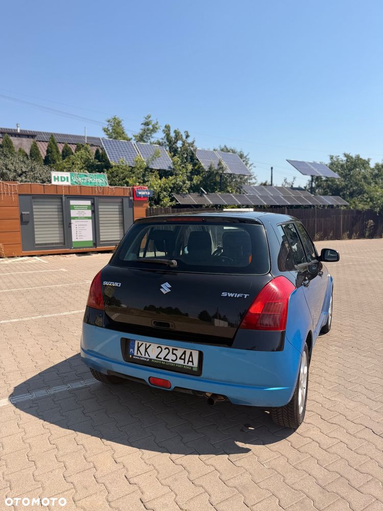 Suzuki Swift 1.5 GLX / Comfort - 4