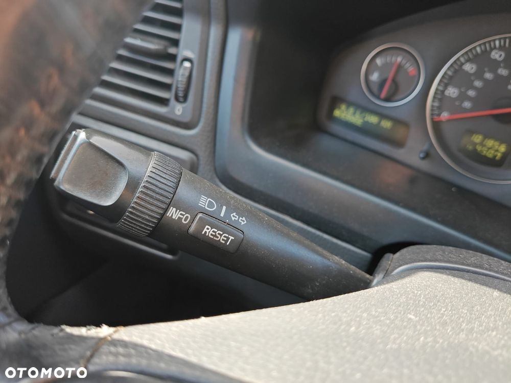 Volvo S60 2.5T Edition - 19
