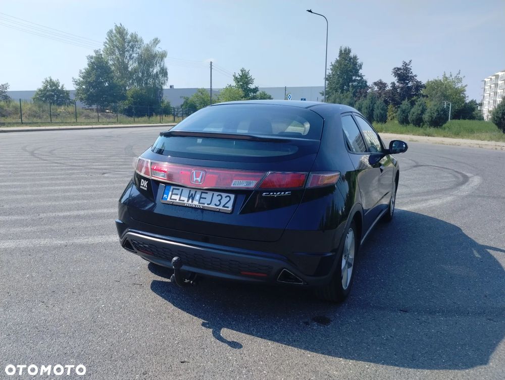 Honda Civic 1.8i-VTEC Executive - 6