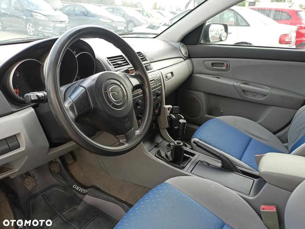 Mazda 3 - 7