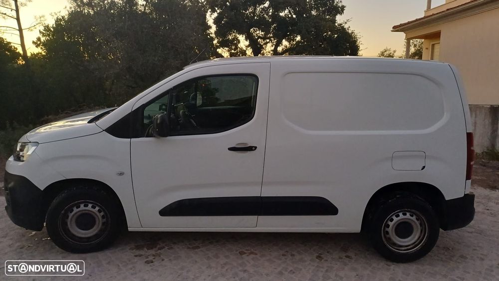 Citroen Berlingo 2022 photo 4
